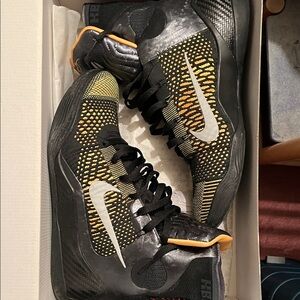 Nike Black and Orange Patterned Sneakers